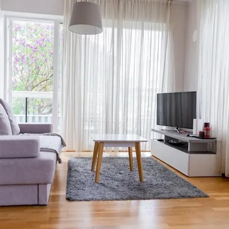 Lägenhet Karusselli Beach Apartement *